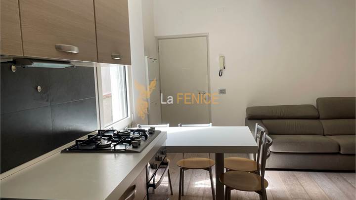 BICAMERE ARREDATO CENTRO STORICO